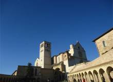 Assisi, Basilica San Francesco, eine der Hauptsehenswürdigkeiten Umbriens mit ihren berühmten Fresken von Giotto