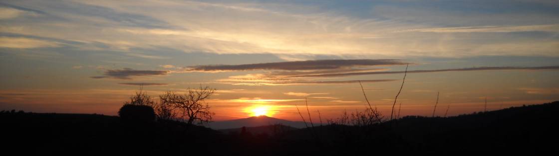 Lichtstreifen am Horizont