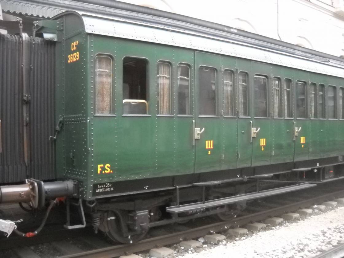 Waggon "Centoporte" von 1928